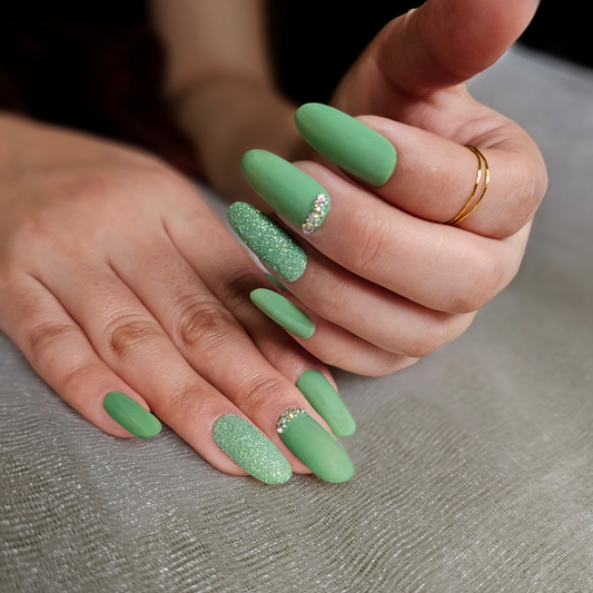 Join the Nail party